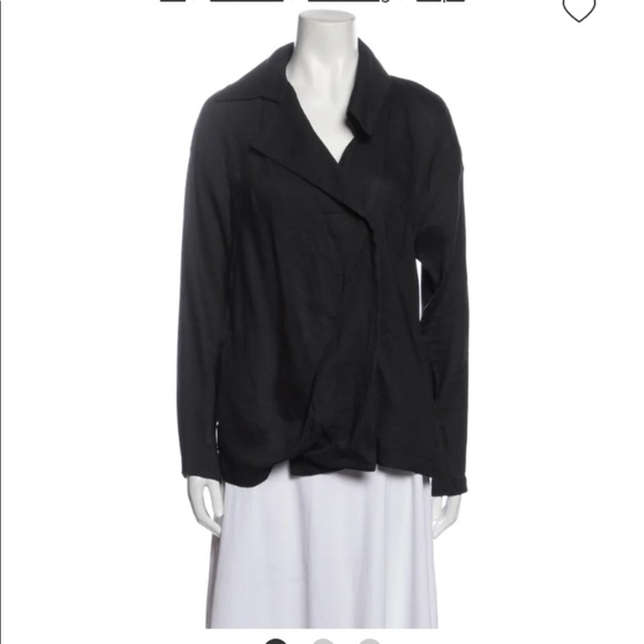Sarah Pacini Jackets & Blazers - SARAH PACINI LONG SLEEVE TOP/ JACKET SIZE SMALL WITH POCKETS ONE BUTTON CLOSURE